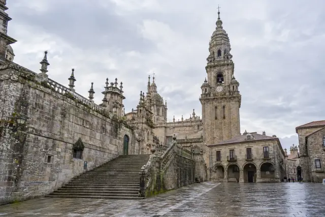 Compostela se rebela