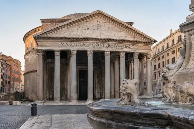 Panteón, Minerva y Piazza Colonna