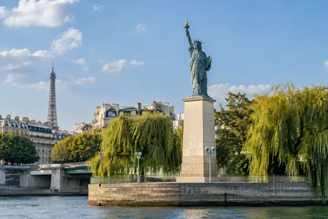 De la Estatua de la Libertad al Vel d'Hiv